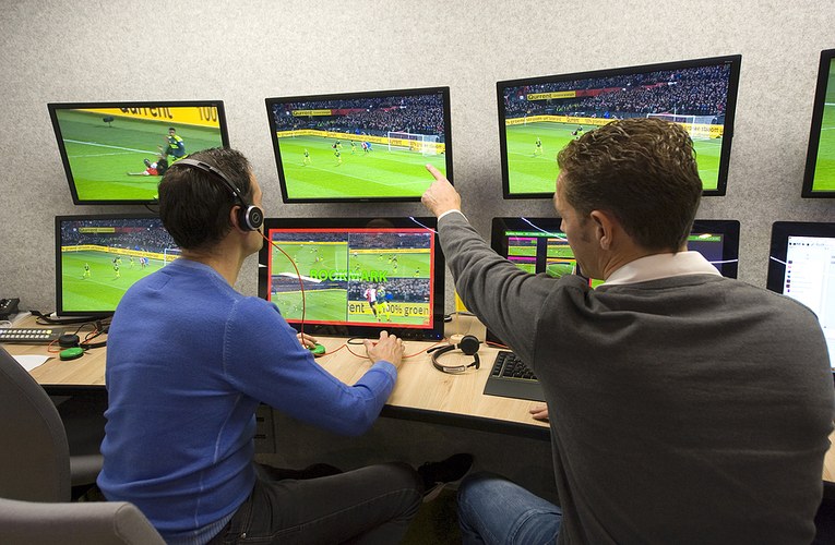 How VAR Works