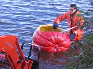 Pumpkin Kayaking