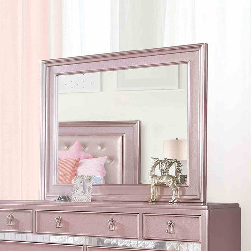 ariston-mirror-1